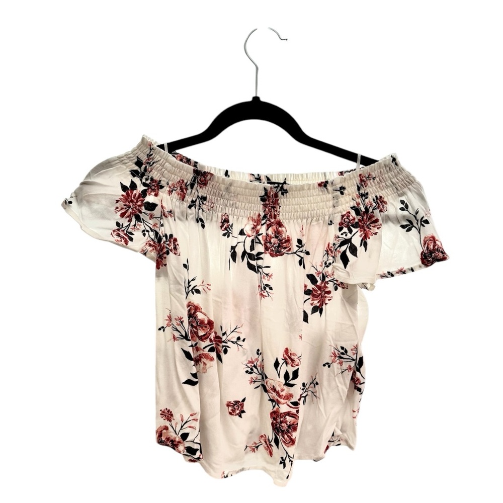 Kendall & Kylie off the shoulder blouse